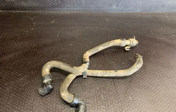 Opel Insignia A Engine coolant pipe/hose 