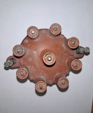 Mercedes-Benz S W116 Spark distributor cap 1235522208