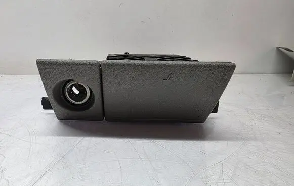 Volkswagen Transporter - Caravelle T5 Cup holder front 7H1858601