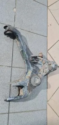 Hyundai Terracan Front lower control arm/wishbone