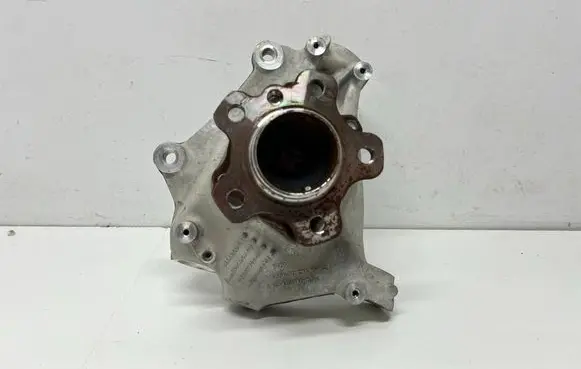 BMW i4 Front wheel hub spindle knuckle 6893260-02 6893260 6893262-02
