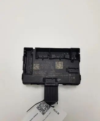 Audi e-tron Door control unit/module 4M0959793J