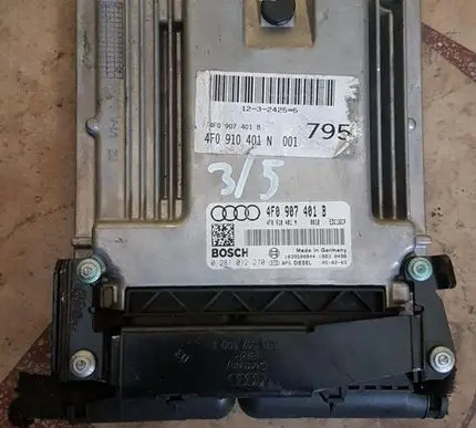 Audi A6 S6 C6 4F Engine control unit/module ECU 4F0907401N 0281012270