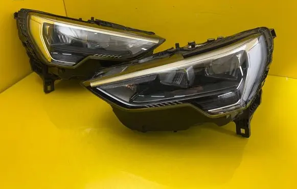 Audi Q3 F3 Headlight/headlamp 83A941012