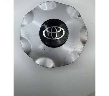 Toyota Yaris Original wheel cap 601149K
