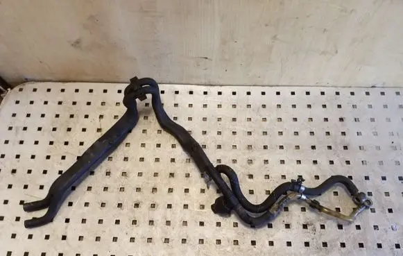 Audi A8 S8 D3 4E Fuel line/pipe/hose 059130300L