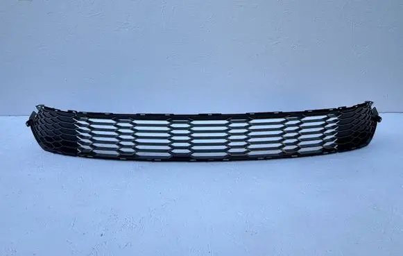Toyota C-HR I Front bumper lower grill 53122YP130
