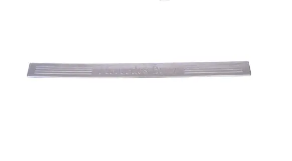 Mercedes-Benz E W212 Front sill trim cover A2126860936