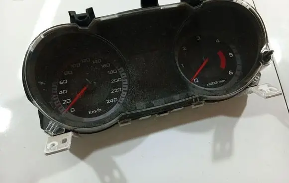 Peugeot 4007 Speedometer (instrument cluster) 769166220H