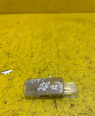 Mercedes-Benz ML W164 Rear seat light