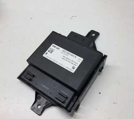 Audi Q5 SQ5 Voltage converter/converter module 8K0959663B 111004109 8K0959663