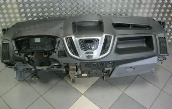 Ford Transit Dashboard