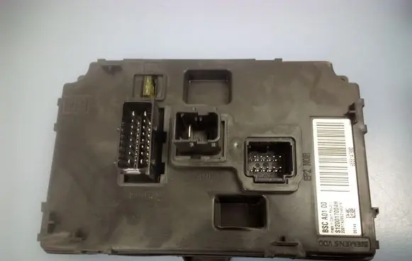 Peugeot 407 Comfort/convenience module 9656147980 S120017004H BSCA0100