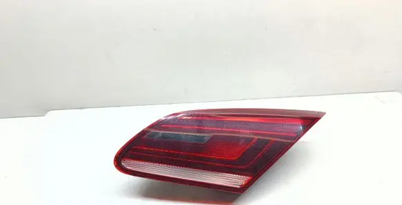 Volkswagen PASSAT CC Tailgate rear/tail lights 3C8945308Q