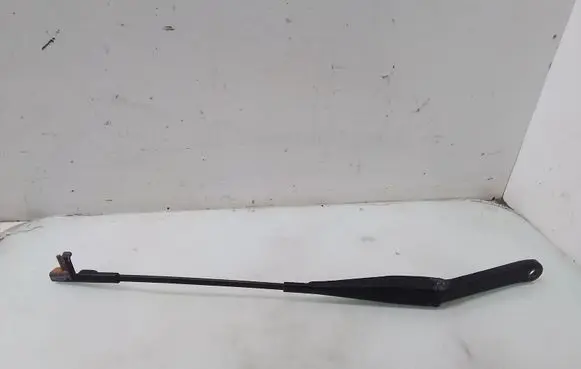 Ford Focus Front wiper blade arm