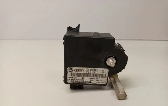 Audi A6 S6 C6 4F Power management control unit 4F0915181A