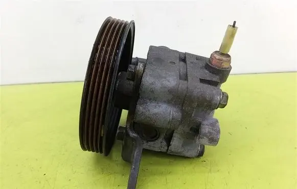 Mazda Premacy Power steering pump