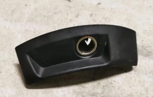 Volvo V50 Cigarette lighter 39994557 39994558B