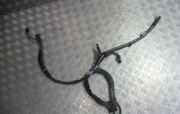 Mercedes-Benz GLC X253 C253 Positive cable (battery) A2535404632