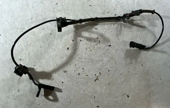 Dodge Challenger ABS rear brake sensor 04779644AC