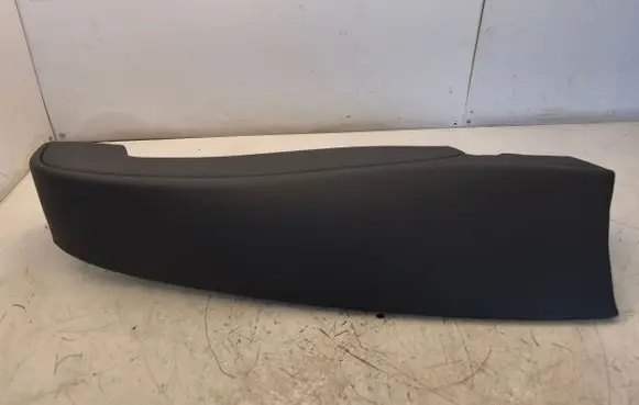 BMW 4 G22 G23 G24 G26 Rear seat side top trim 9476024