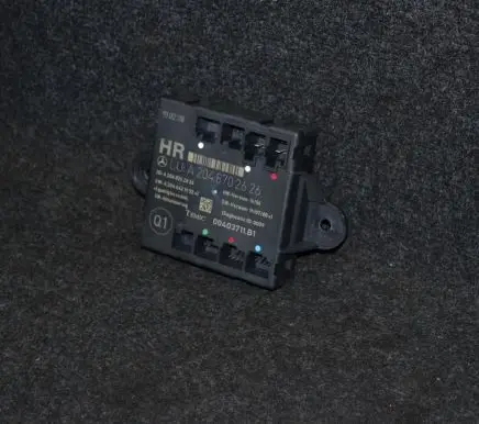 Mercedes-Benz C W204 Door control unit/module A2048702626
