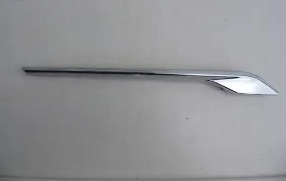Opel Astra K Front bumper upper radiator grill 39130524