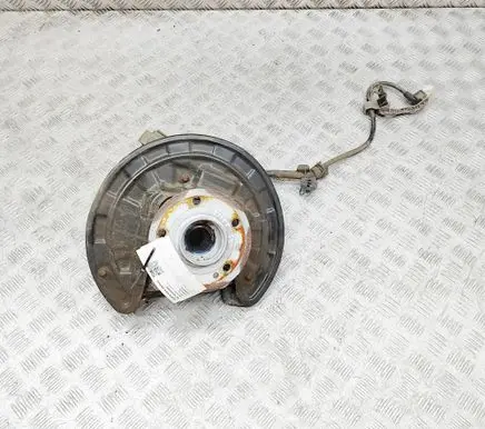 Mercedes-Benz EQB Rear wheel hub A2433502301