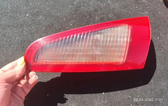 Alfa Romeo 147 Tailgate rear/tail lights 60693793 0337000 60693791