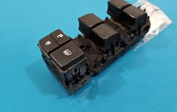 Lexus NX Electric window control switch 8404078010 IMPRK1575418