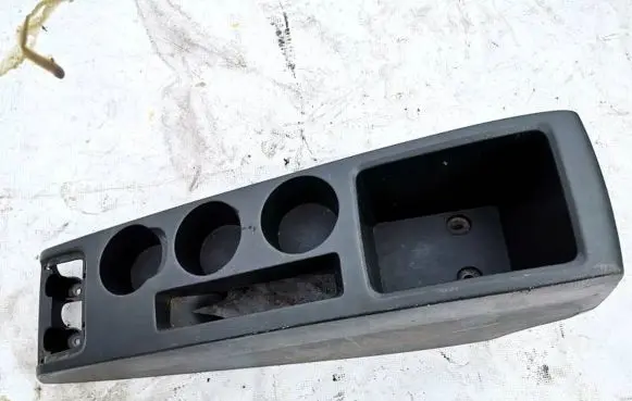 Toyota Corolla Verso AR10 Cup holder 589110f010 58911-0f010