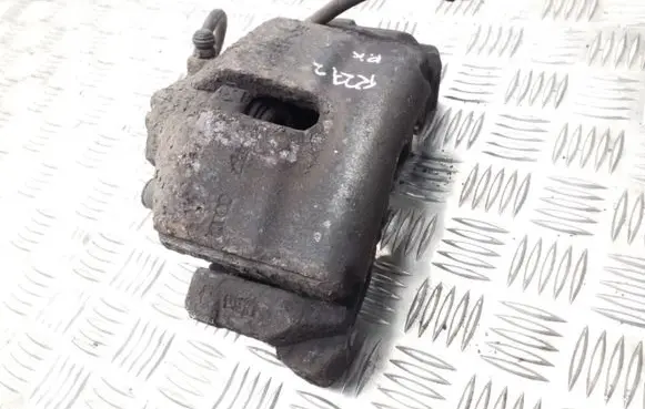 Volkswagen Golf V Front brake caliper