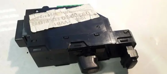 Volvo V70 Electric window control switch 30658147