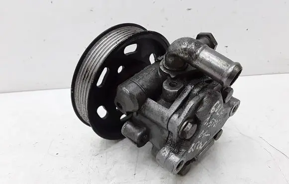 Volkswagen Golf IV Power steering pump