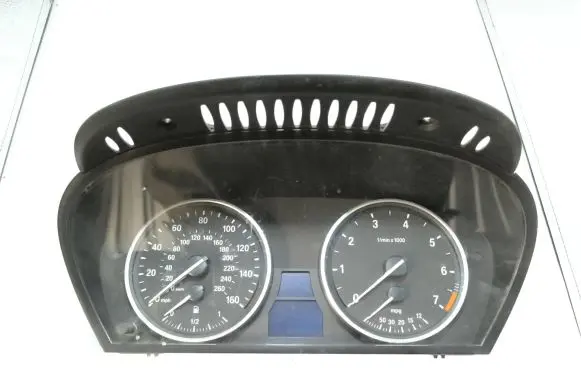 BMW 5 E60 E61 Speedometer (instrument cluster) 9177253 110080213932 64049269027