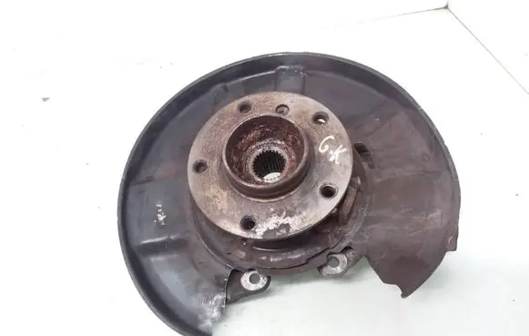BMW 1 E81 E87 Rear wheel hub spindle/knuckle Z61954