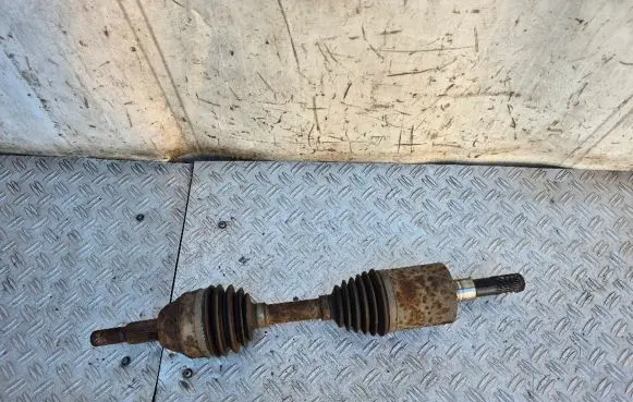 Dodge Nitro Front driveshaft P52114571AB 52114571AB