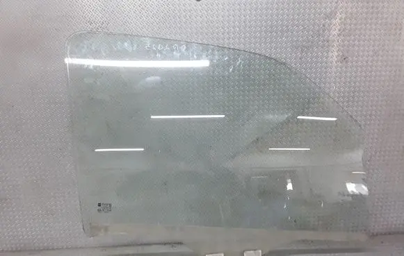 Opel Agila A Front door window glass four-door