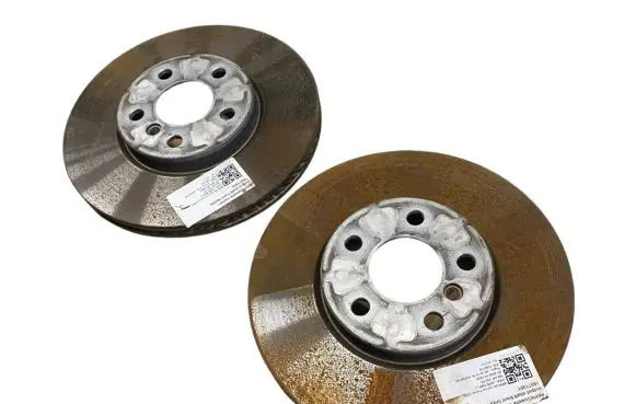 BMW 2 Active Tourer U06 Front brake disc 6891079 34106891079