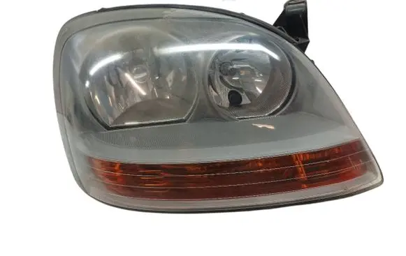 Nissan Almera Tino Headlight/headlamp
