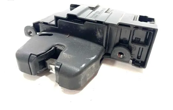 Peugeot 207 Tailgate/trunk/boot lock/catch/latch 9660403980 0001438 20G08