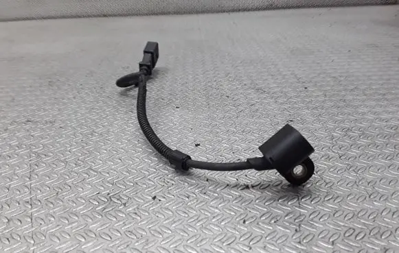 Volkswagen Golf IV Camshaft position sensor