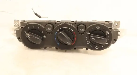 Ford Focus Interior fan control switch 