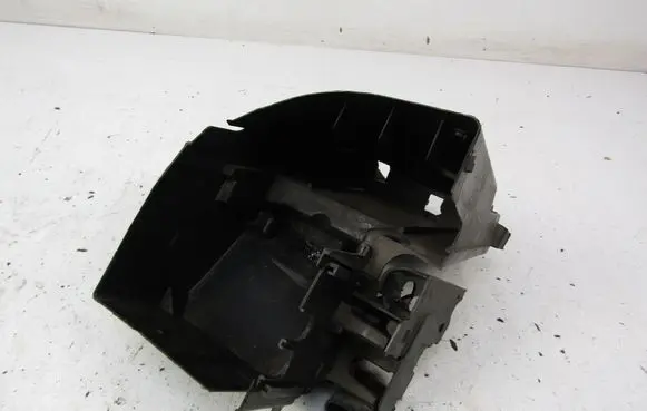 Peugeot 307 Fuse box cover 
