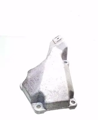 Audi A6 S6 C5 4B Engine mounting bracket 8D0199307G