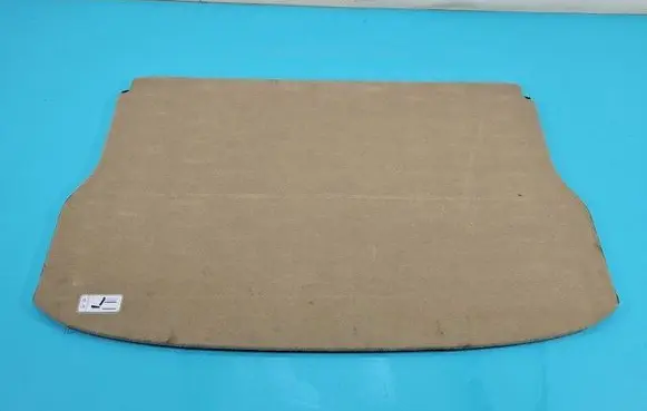 Trunk/boot floor carpet liner