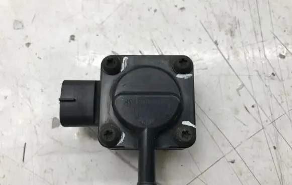 Toyota Auris 150 Exhaust gas pressure sensor 8948012020