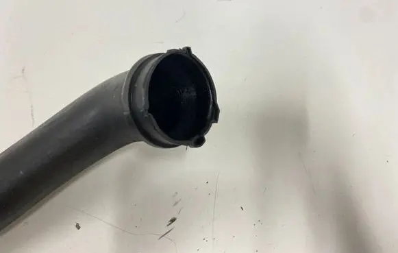 Volvo V50 Air intake hose/pipe 30741210