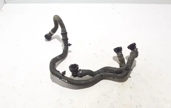 Dacia Jogger Engine coolant pipe/hose 215753014R