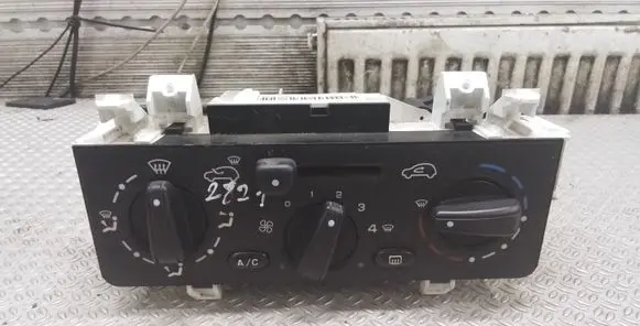 Citroen C3 Climate control unit 69300002